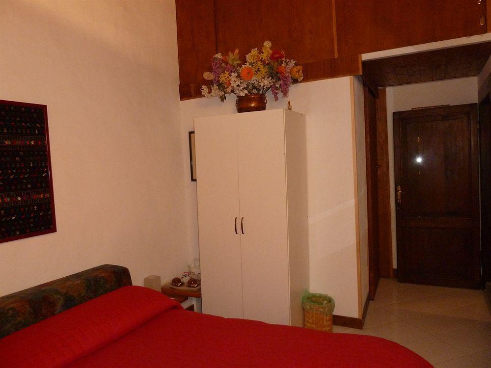 Bed and Breakfast Bb Santa Rosa Витербо Экстерьер фото