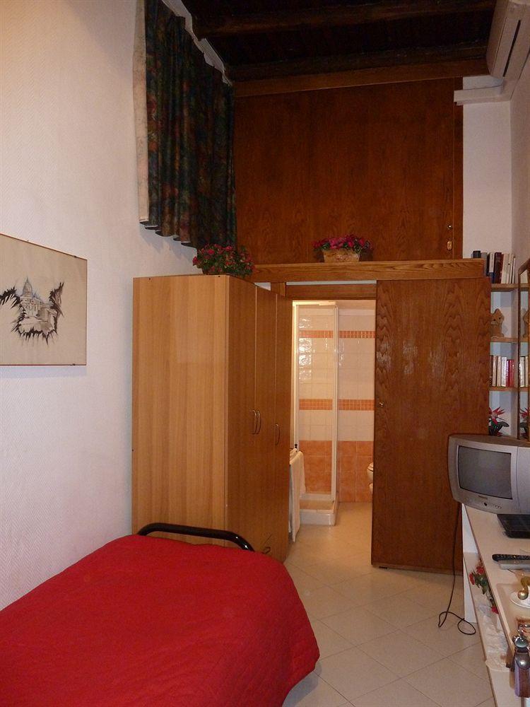 Bed and Breakfast Bb Santa Rosa Витербо Экстерьер фото