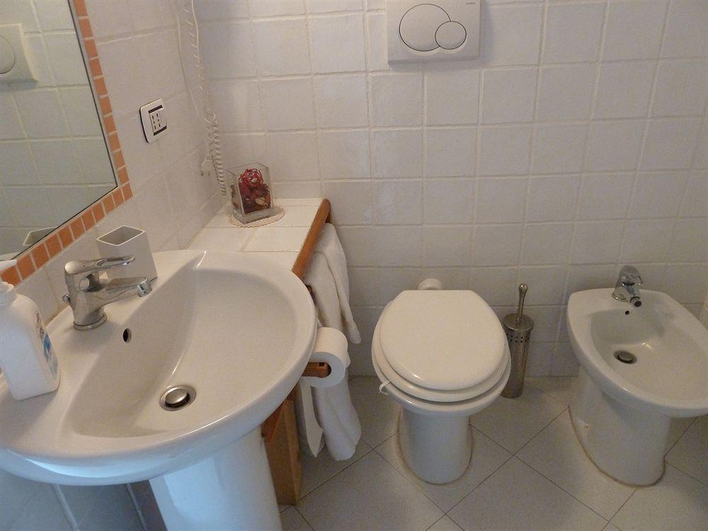 Bed and Breakfast Bb Santa Rosa Витербо Экстерьер фото